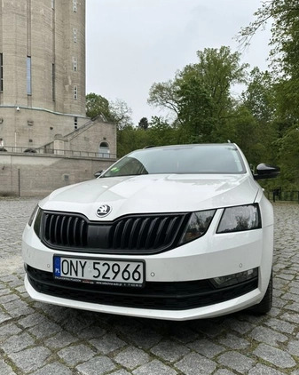 Skoda Octavia cena 45900 przebieg: 217490, rok produkcji 2019 z Nysa małe 254